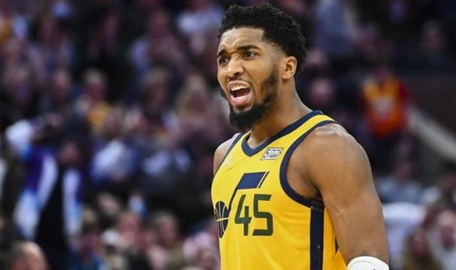 决定继续留 决定继续留