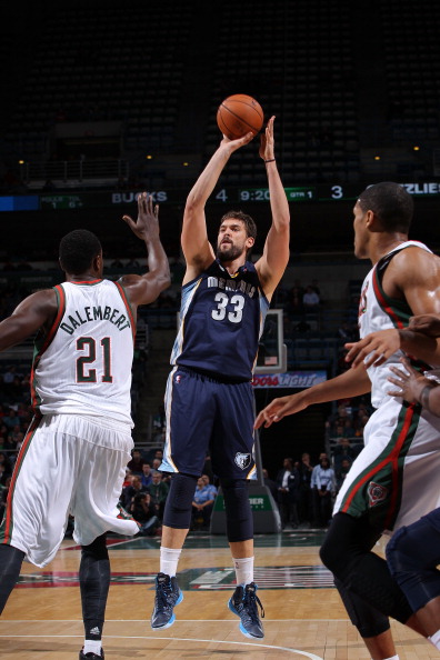 莱万在禁区 莱万在禁区